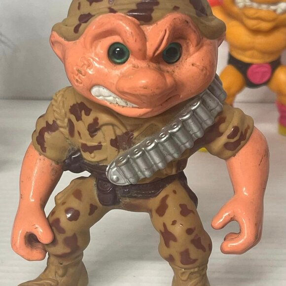 Battle Trolls lot of 5 Hasbro 1990s Battle trolls~Military ~ Wrestler ~1992 VTG - Picture 8 of 9